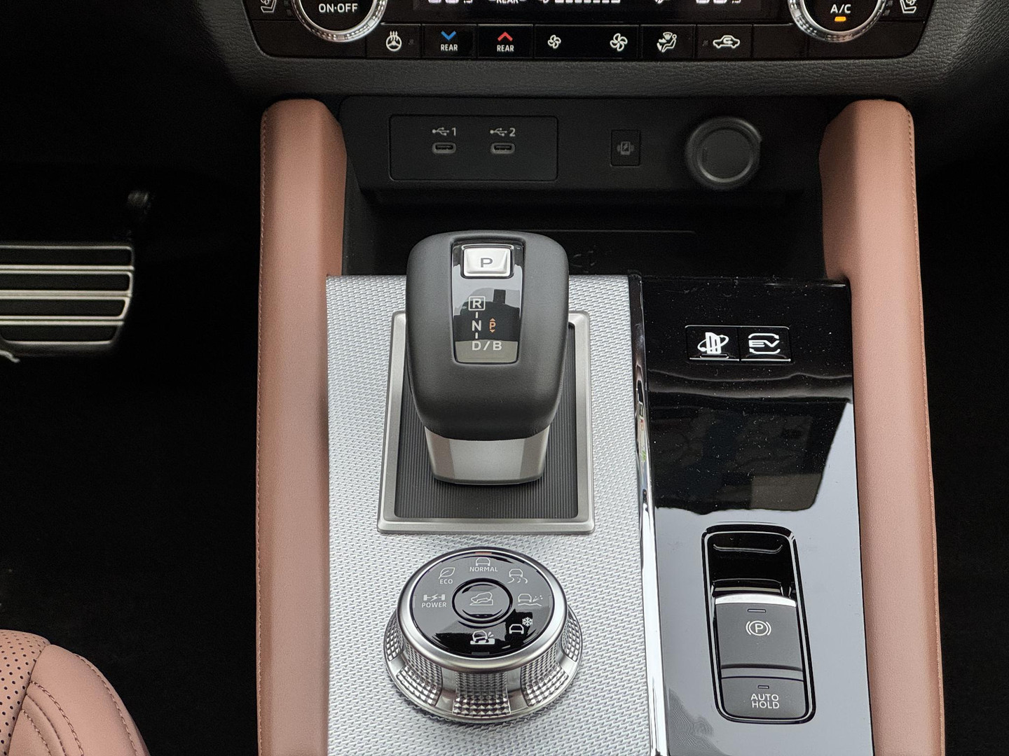 Mitsubishi Mitsubishi