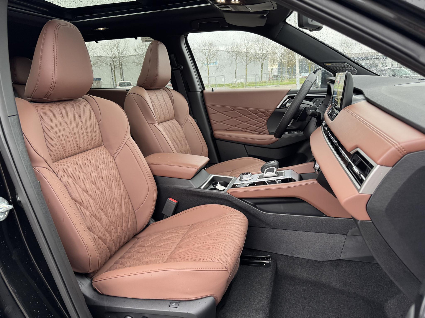 Mitsubishi Mitsubishi