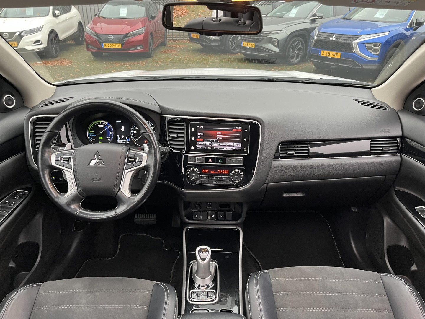 Mitsubishi Mitsubishi