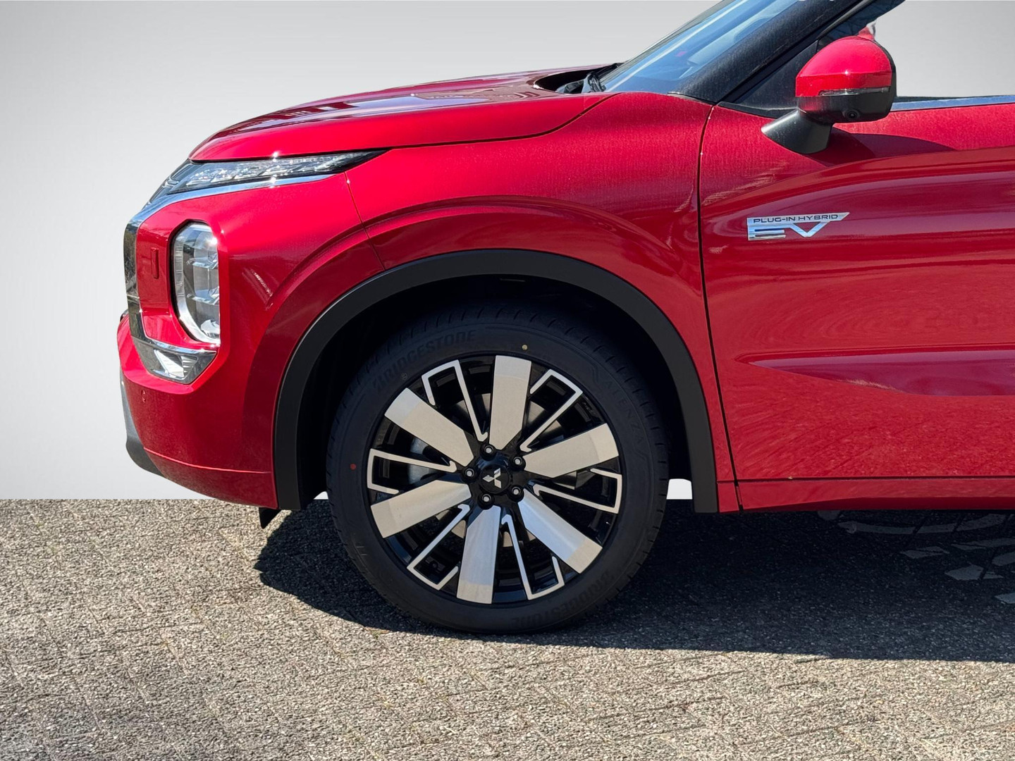 Mitsubishi Mitsubishi