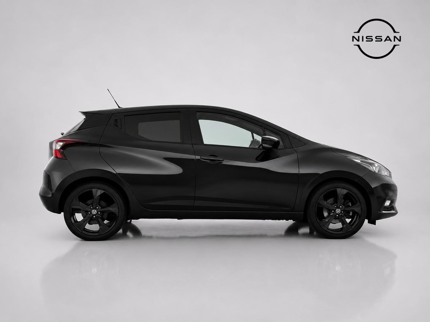 Nissan Nissan