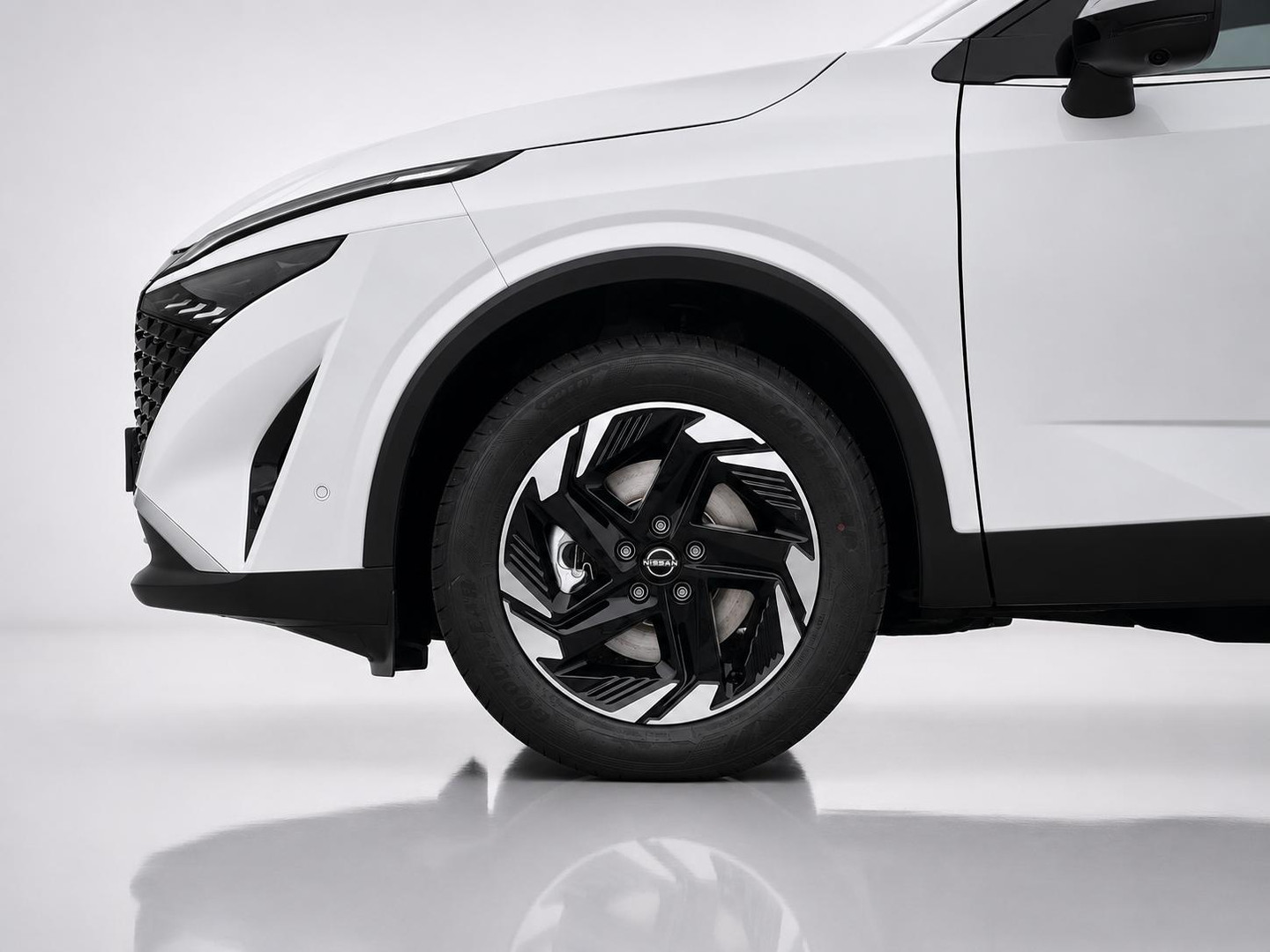 Nissan Nissan