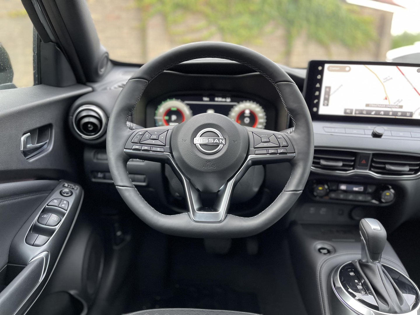 Nissan Nissan