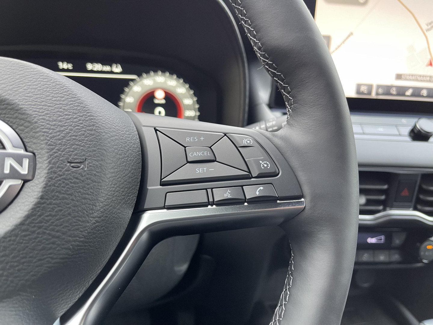 Nissan Nissan