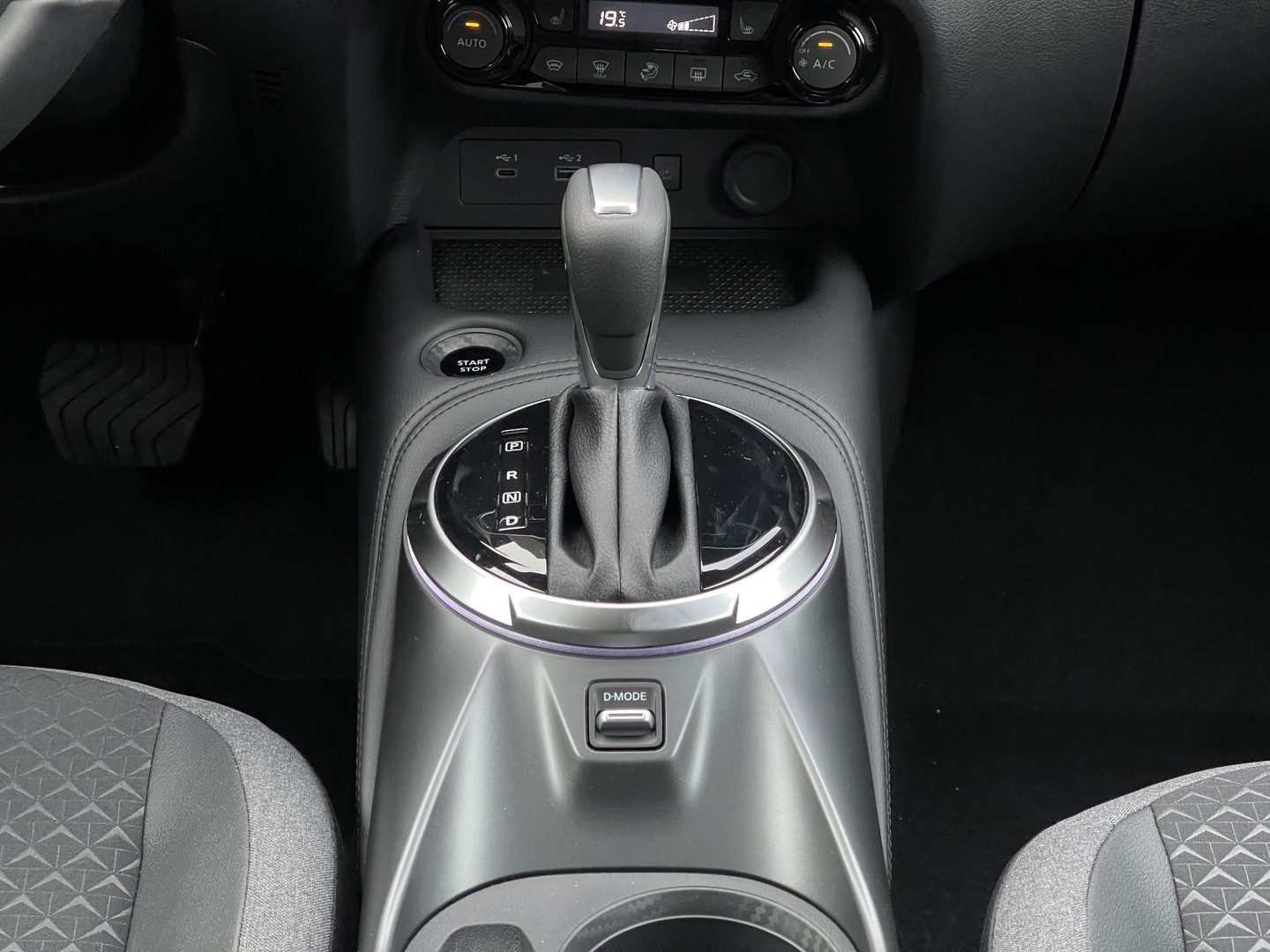 Nissan Nissan