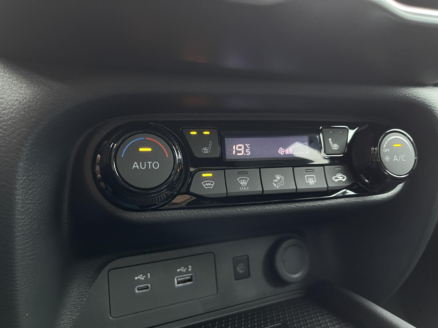 Nissan Nissan