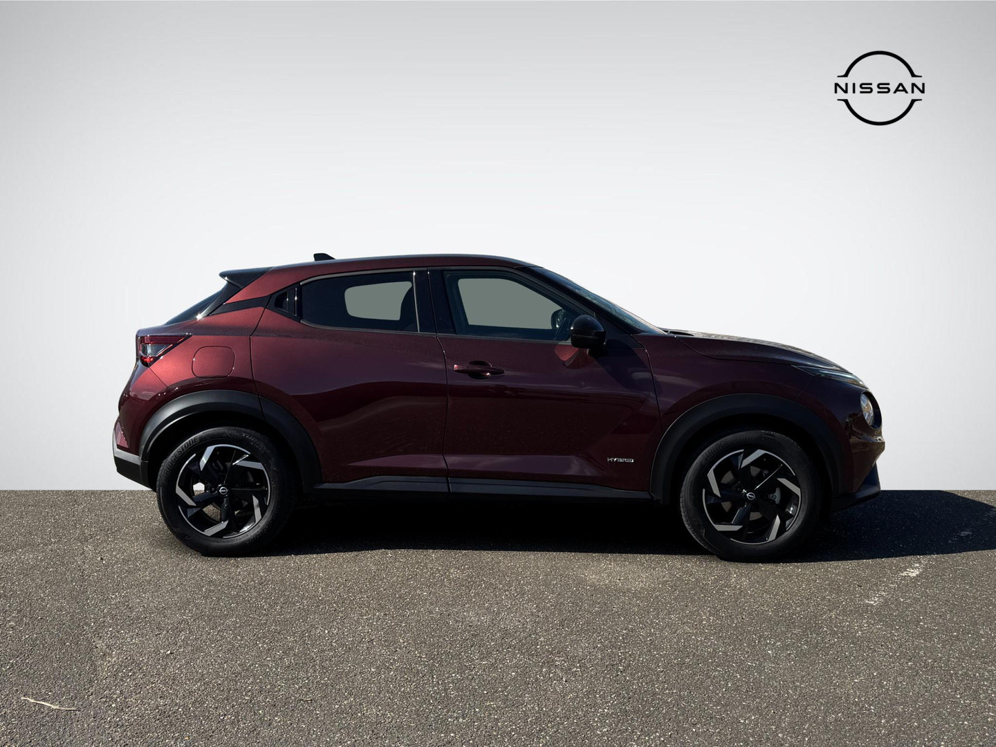 Nissan Nissan