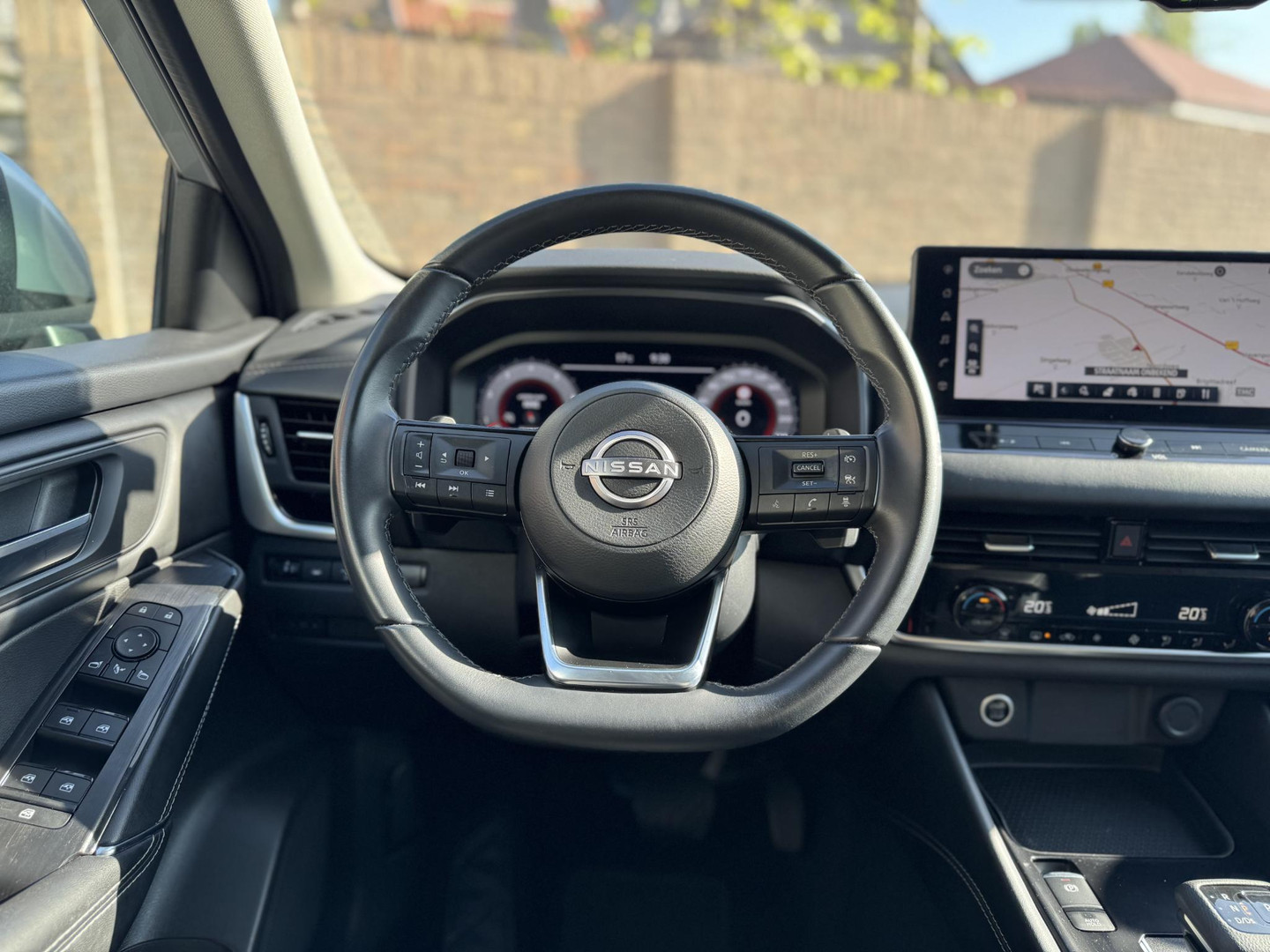 Nissan Nissan