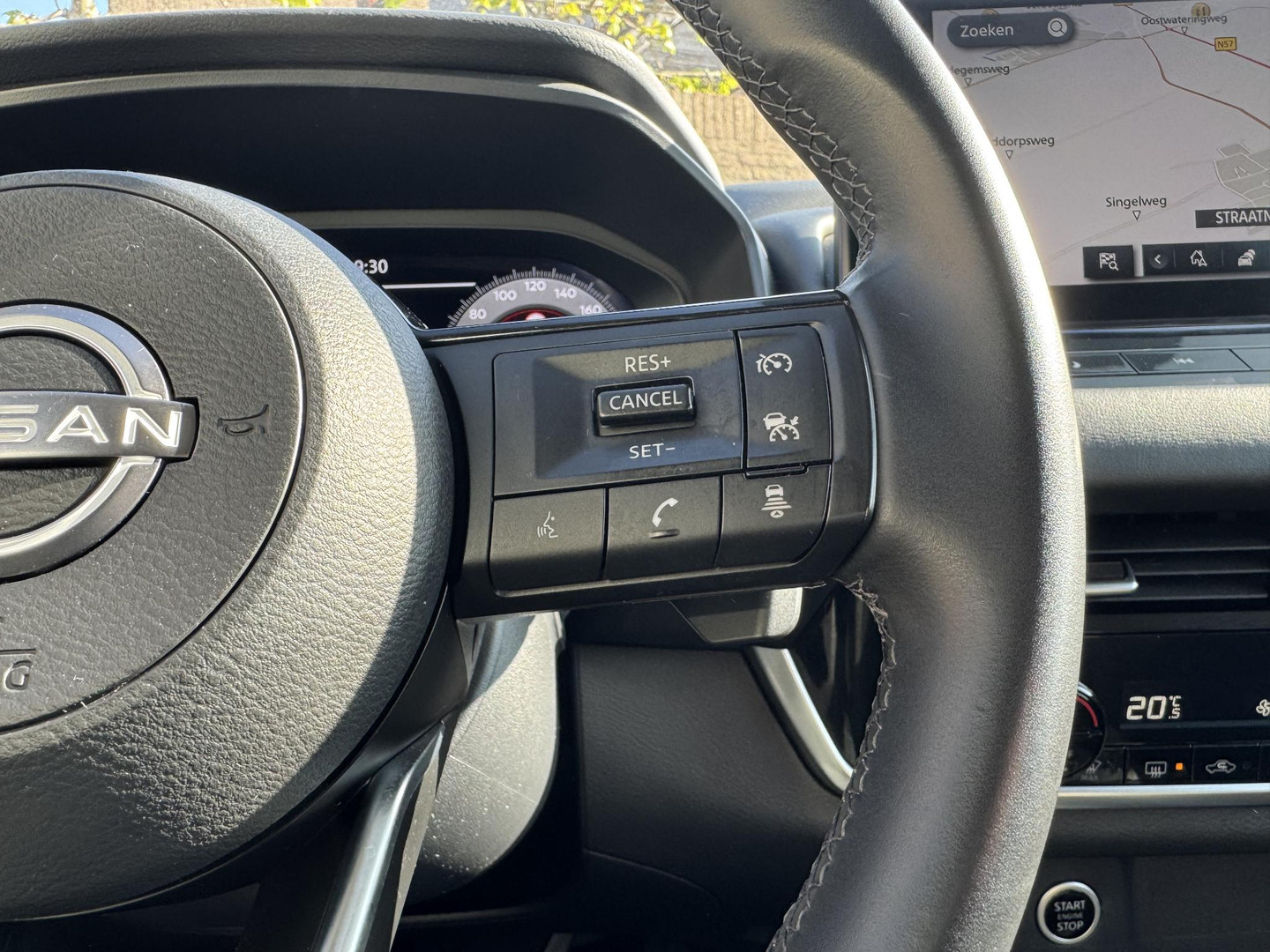 Nissan Nissan