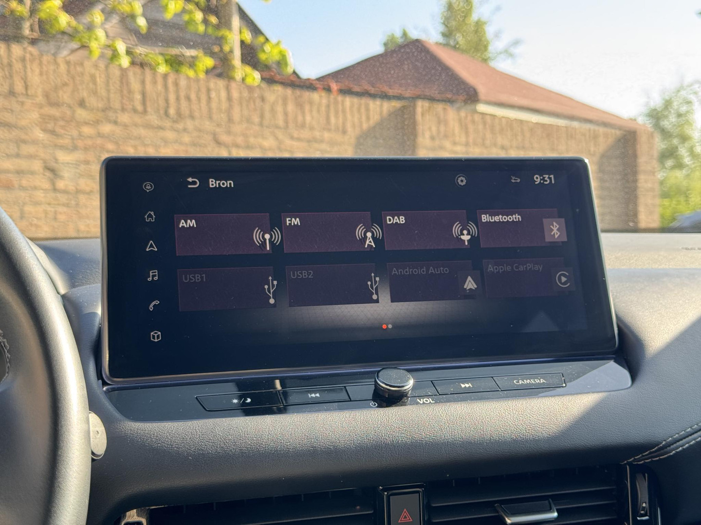 Nissan Nissan