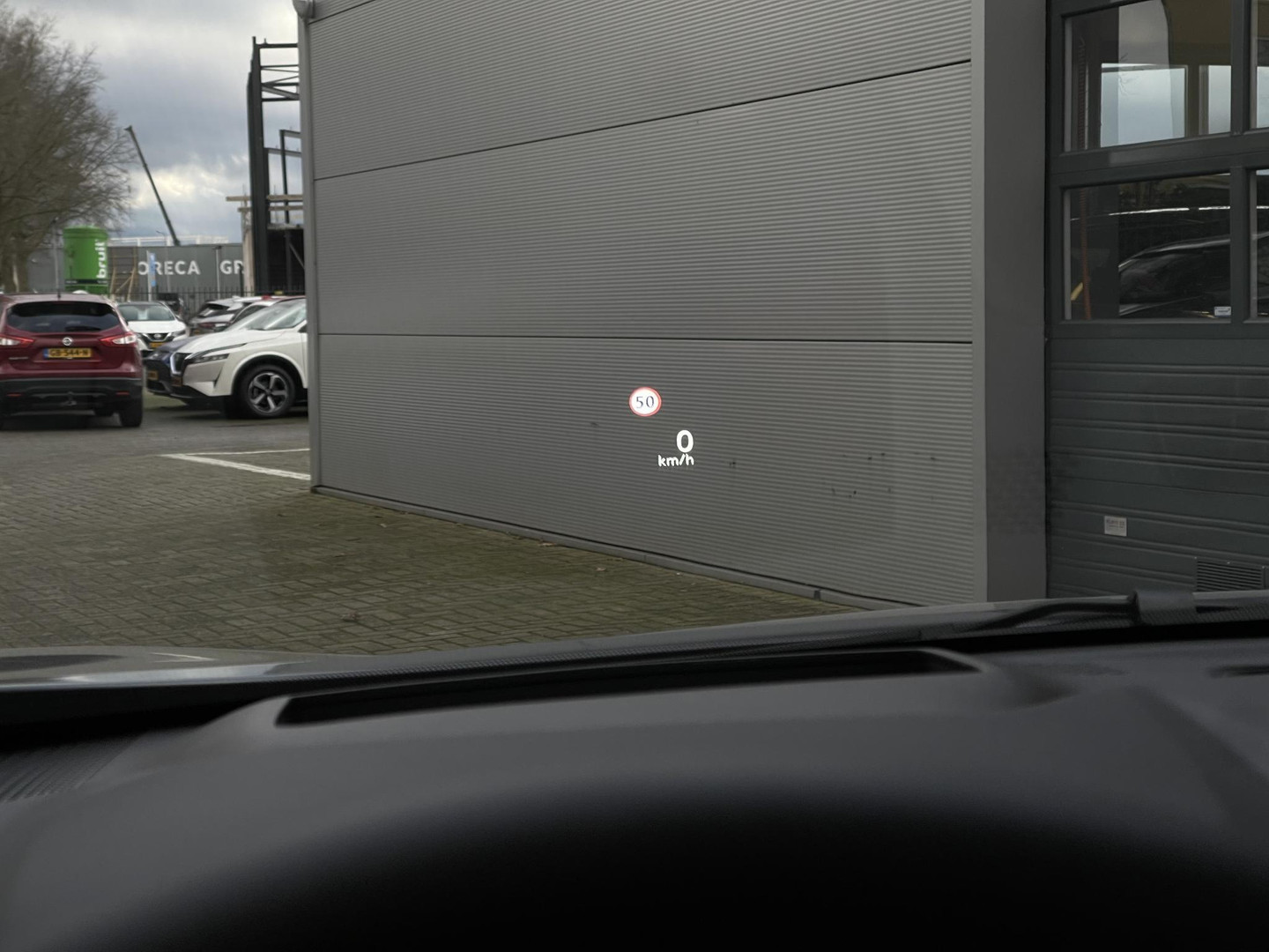 Nissan Nissan