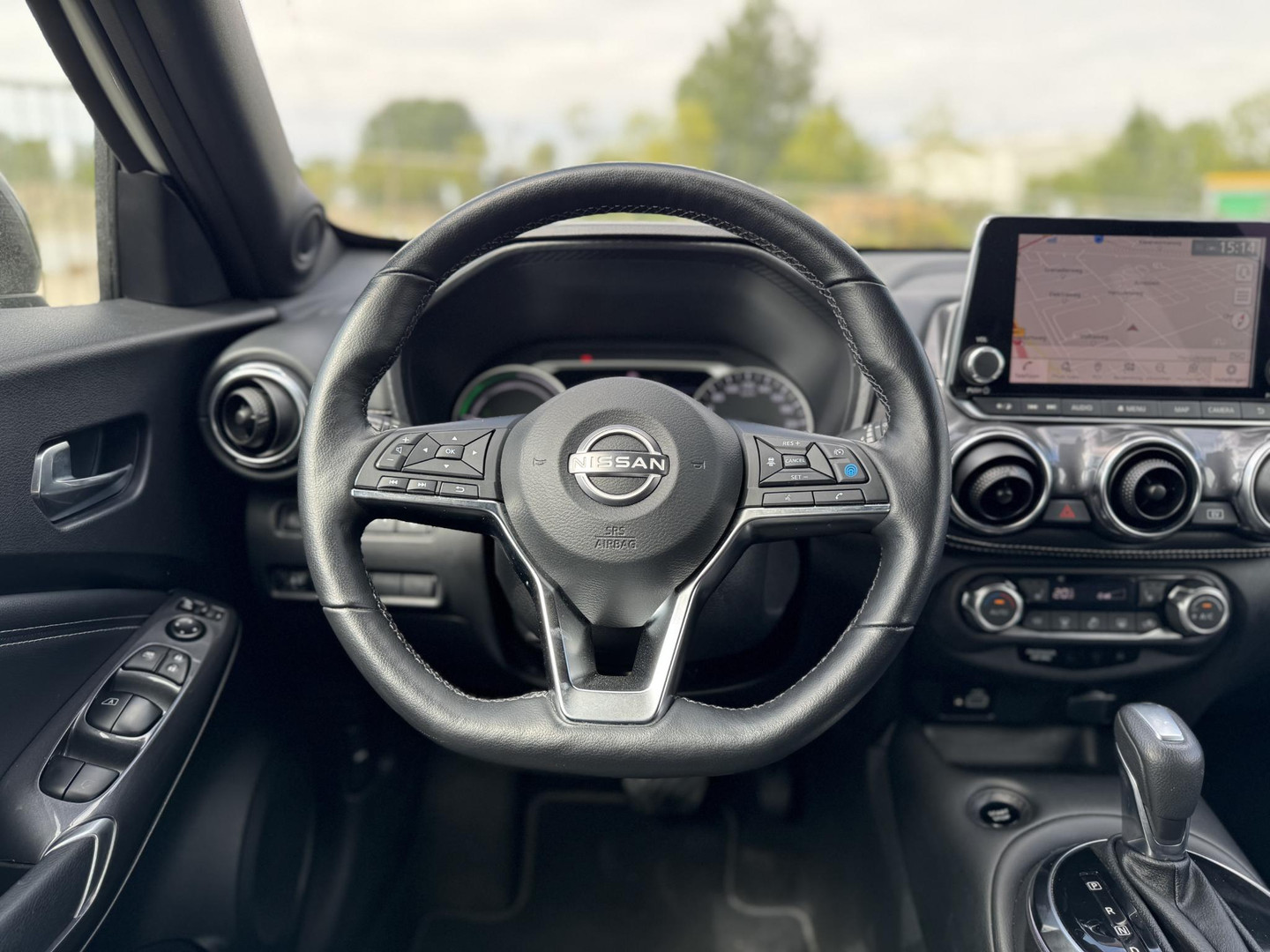 Nissan Nissan