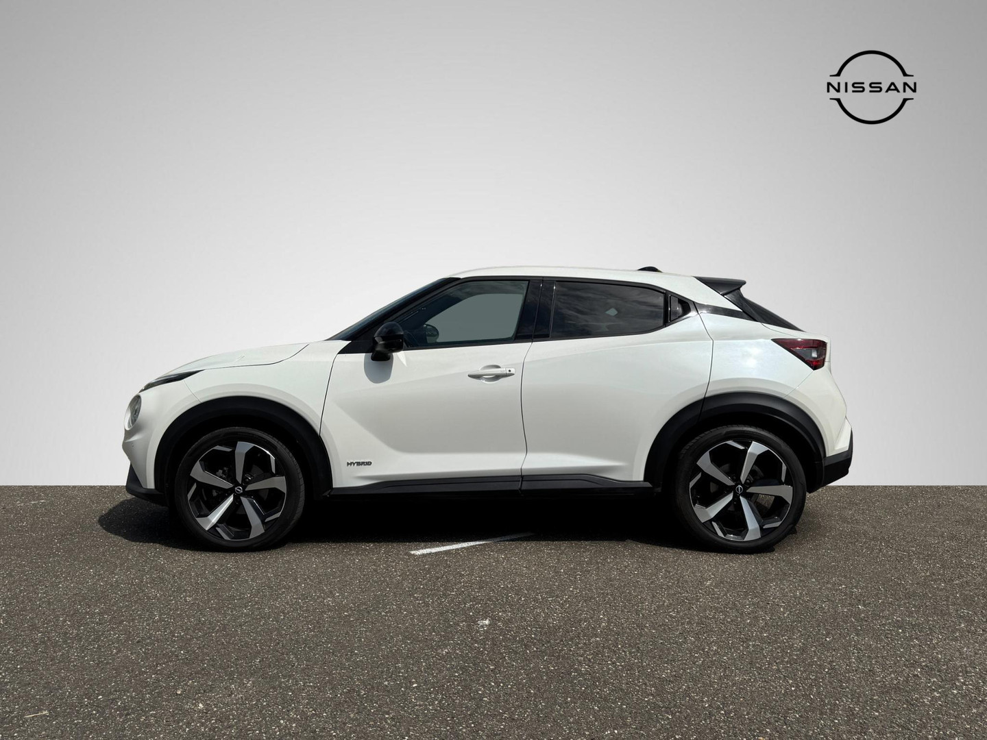 Nissan Nissan