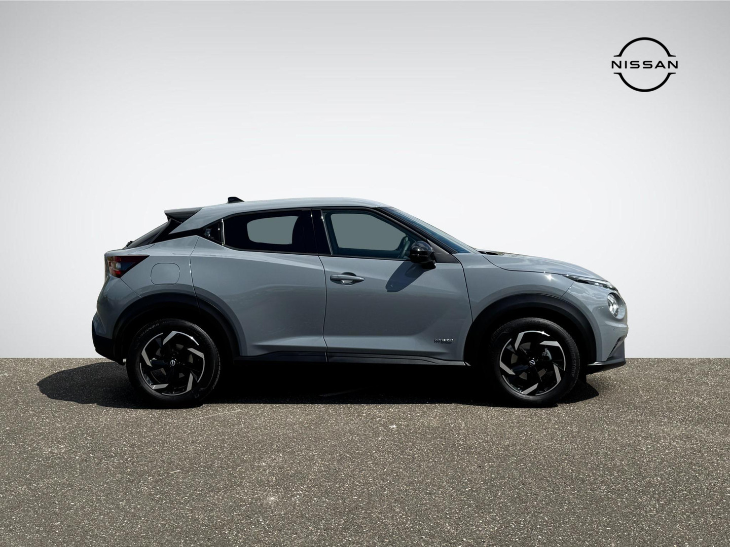 Nissan Nissan