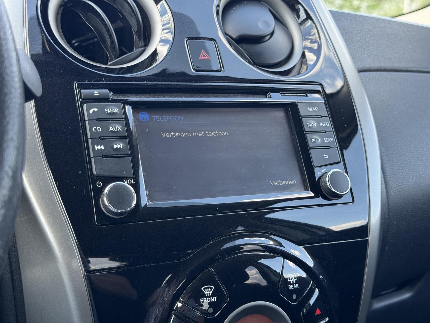 Nissan Nissan