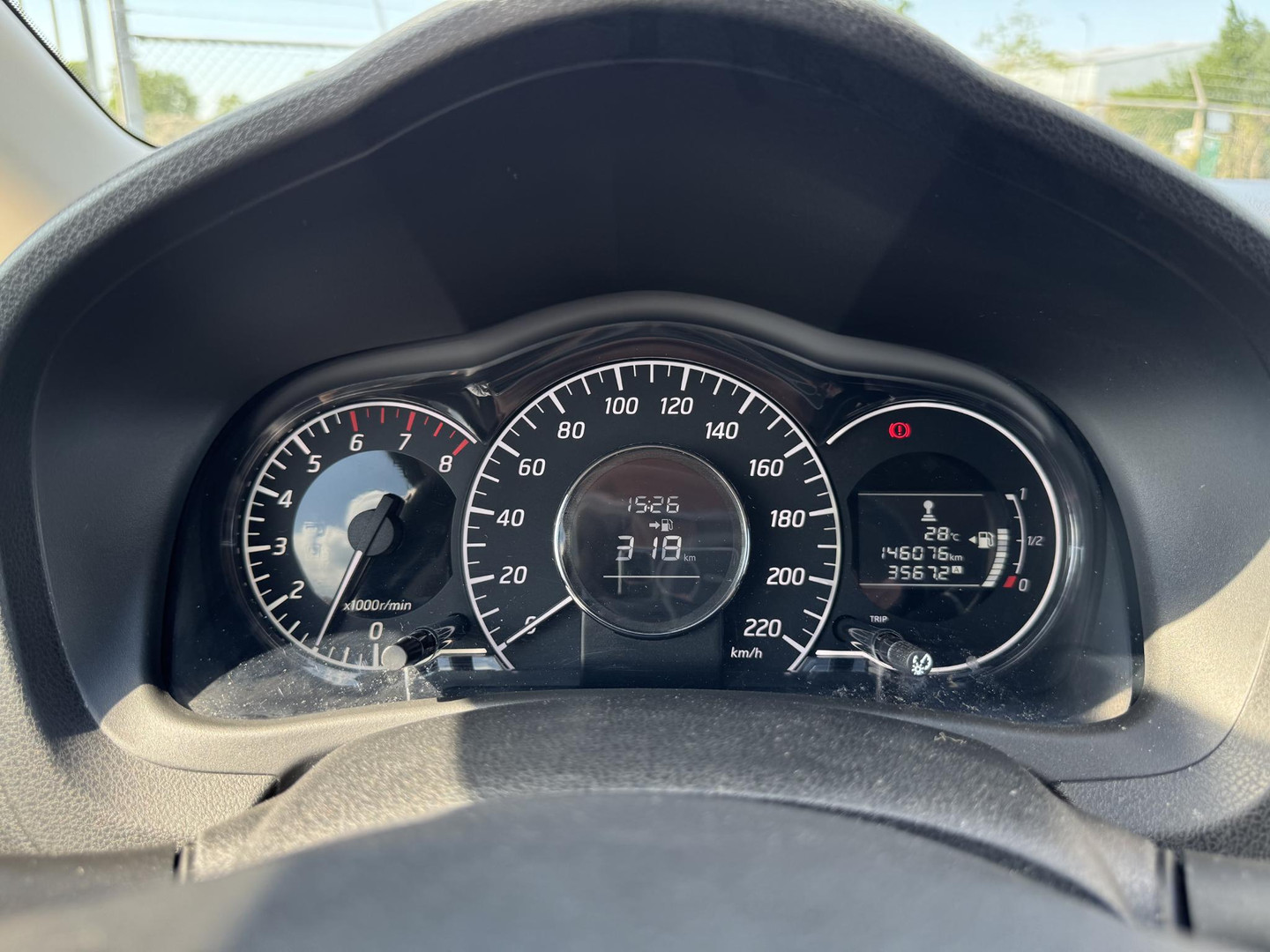 Nissan Nissan