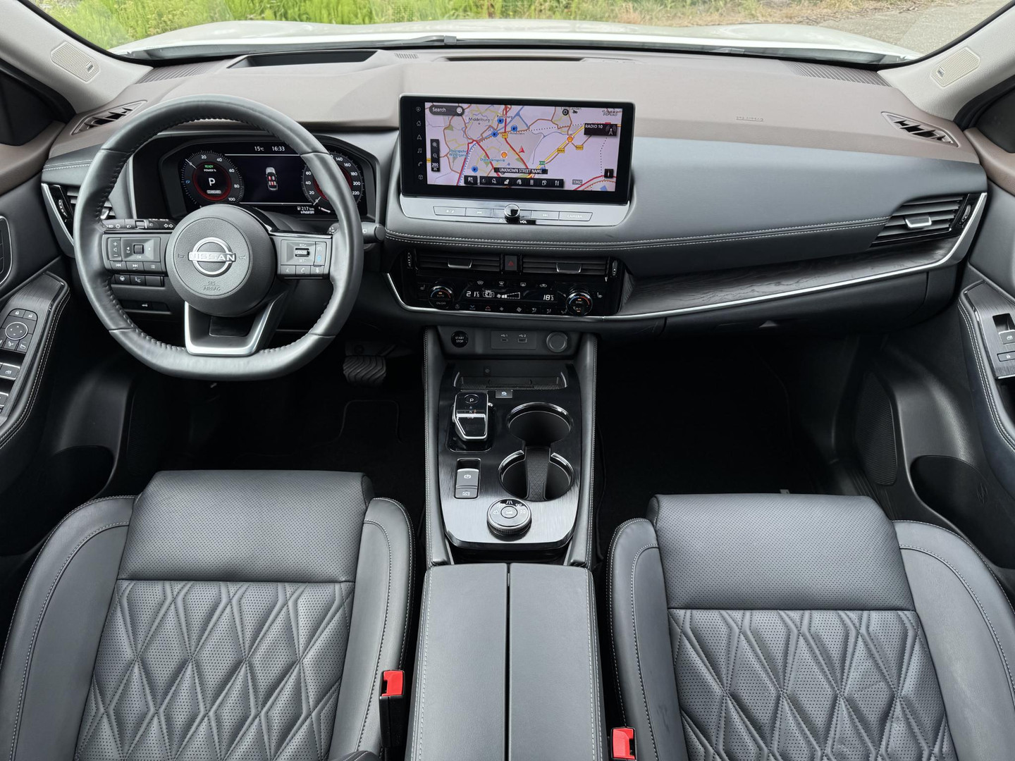 Nissan Nissan