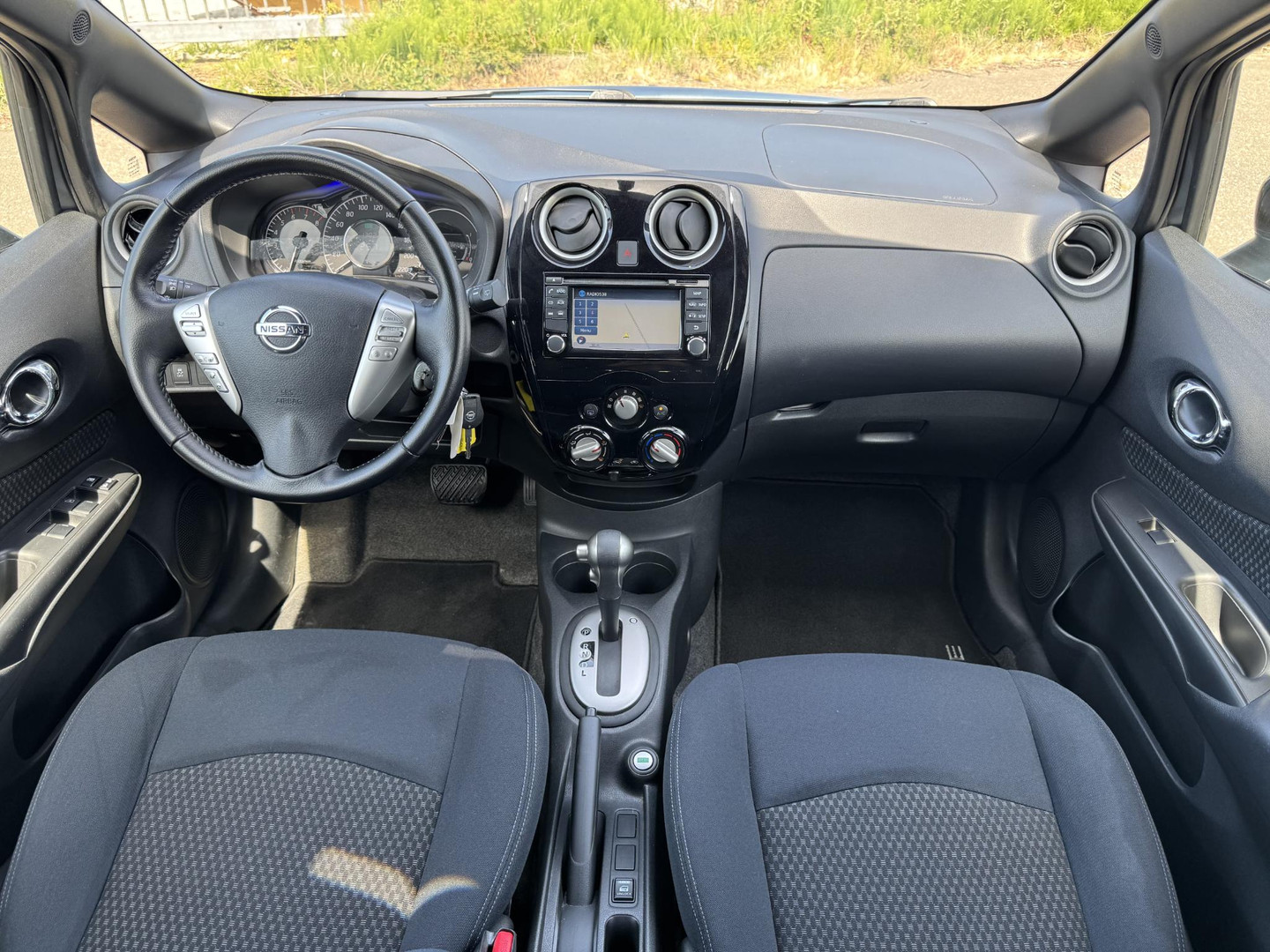 Nissan Nissan