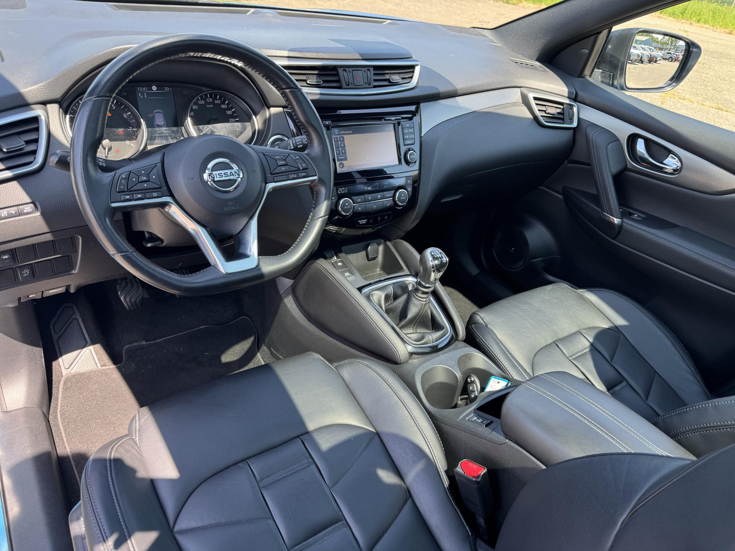 Nissan Nissan