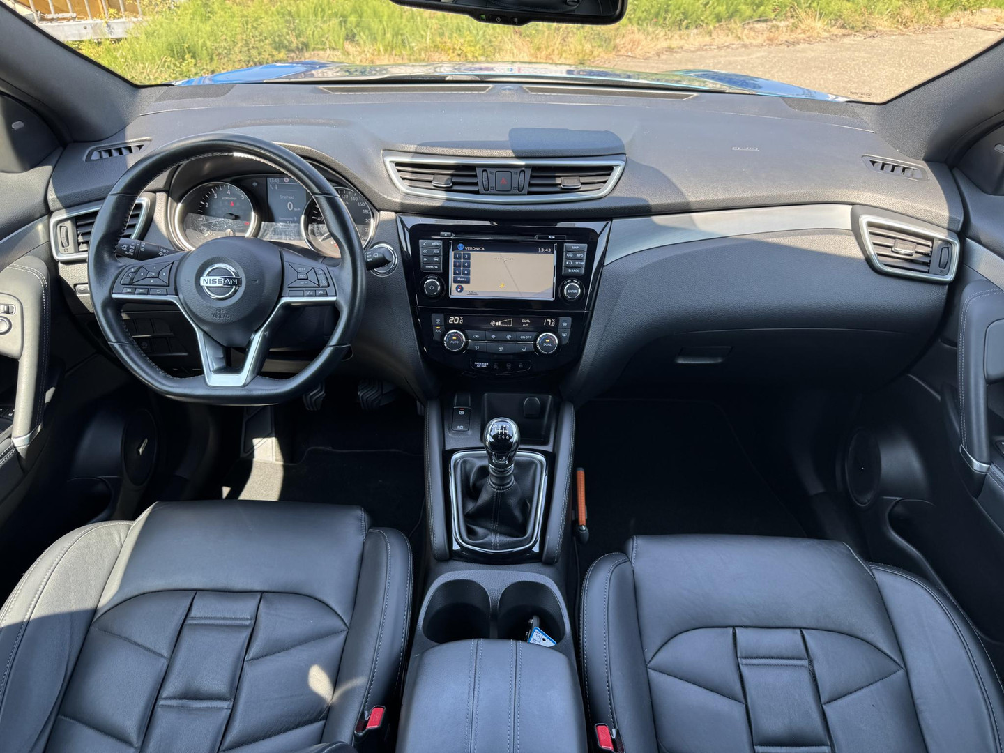 Nissan Nissan