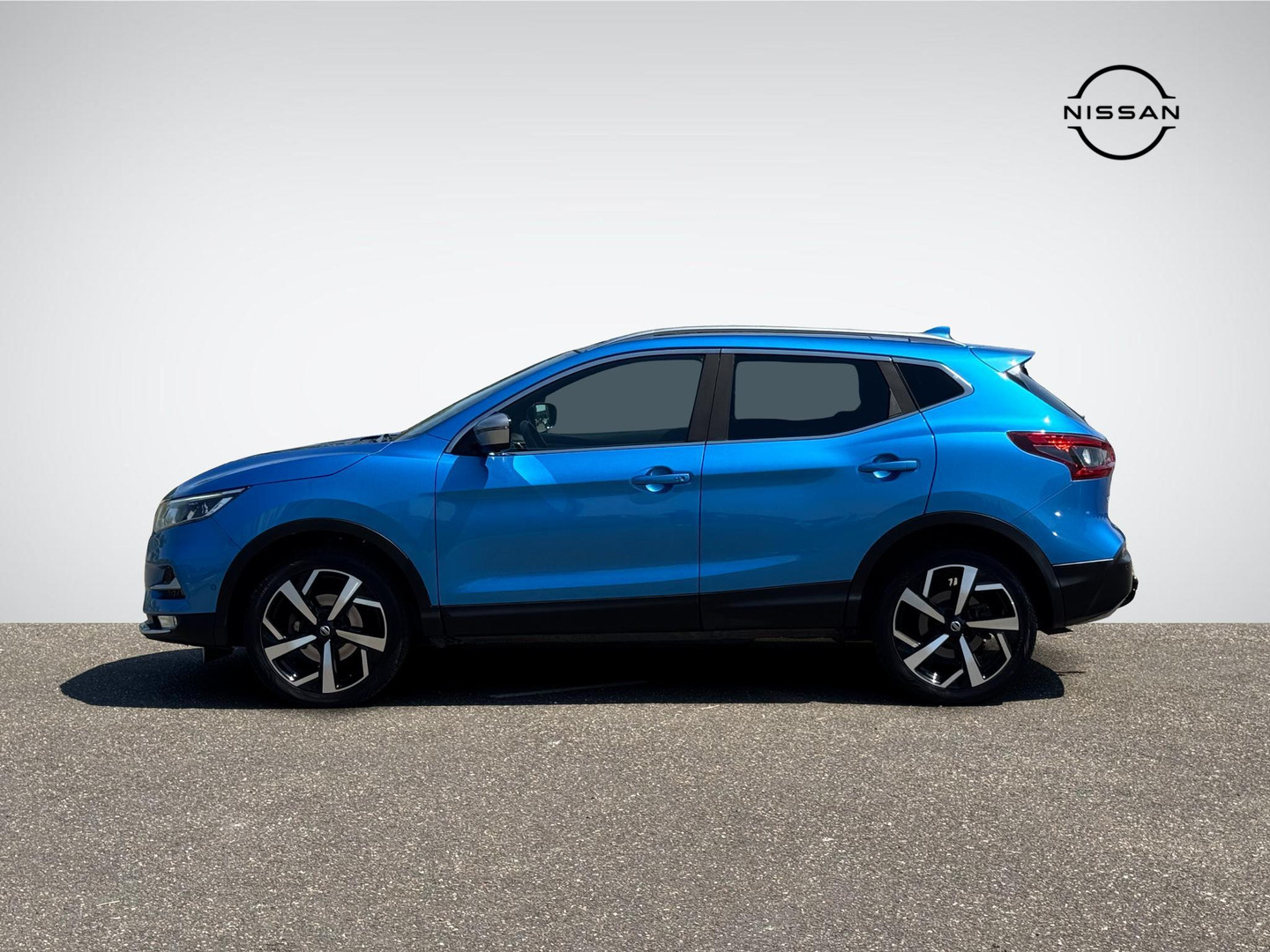 Nissan Nissan