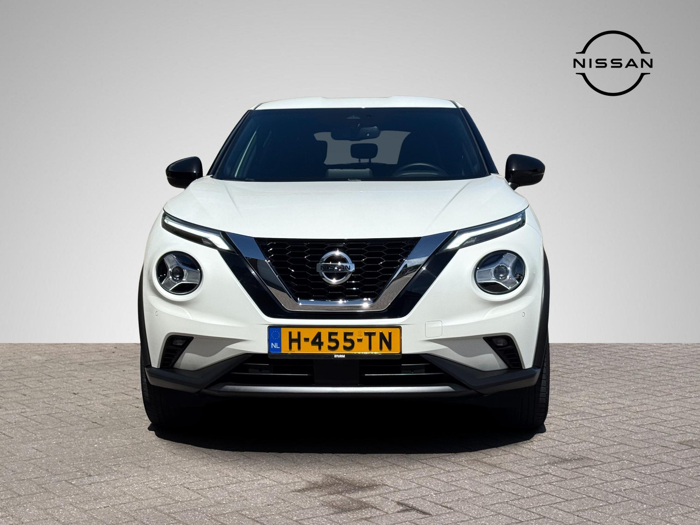 Nissan Nissan