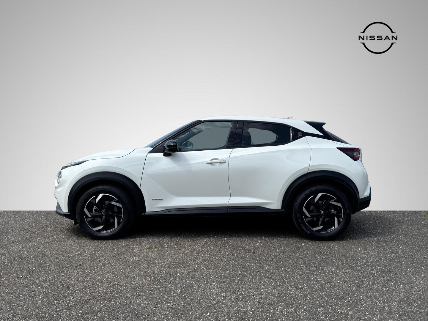 Nissan Nissan