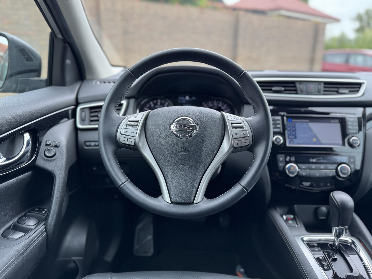 Nissan Nissan