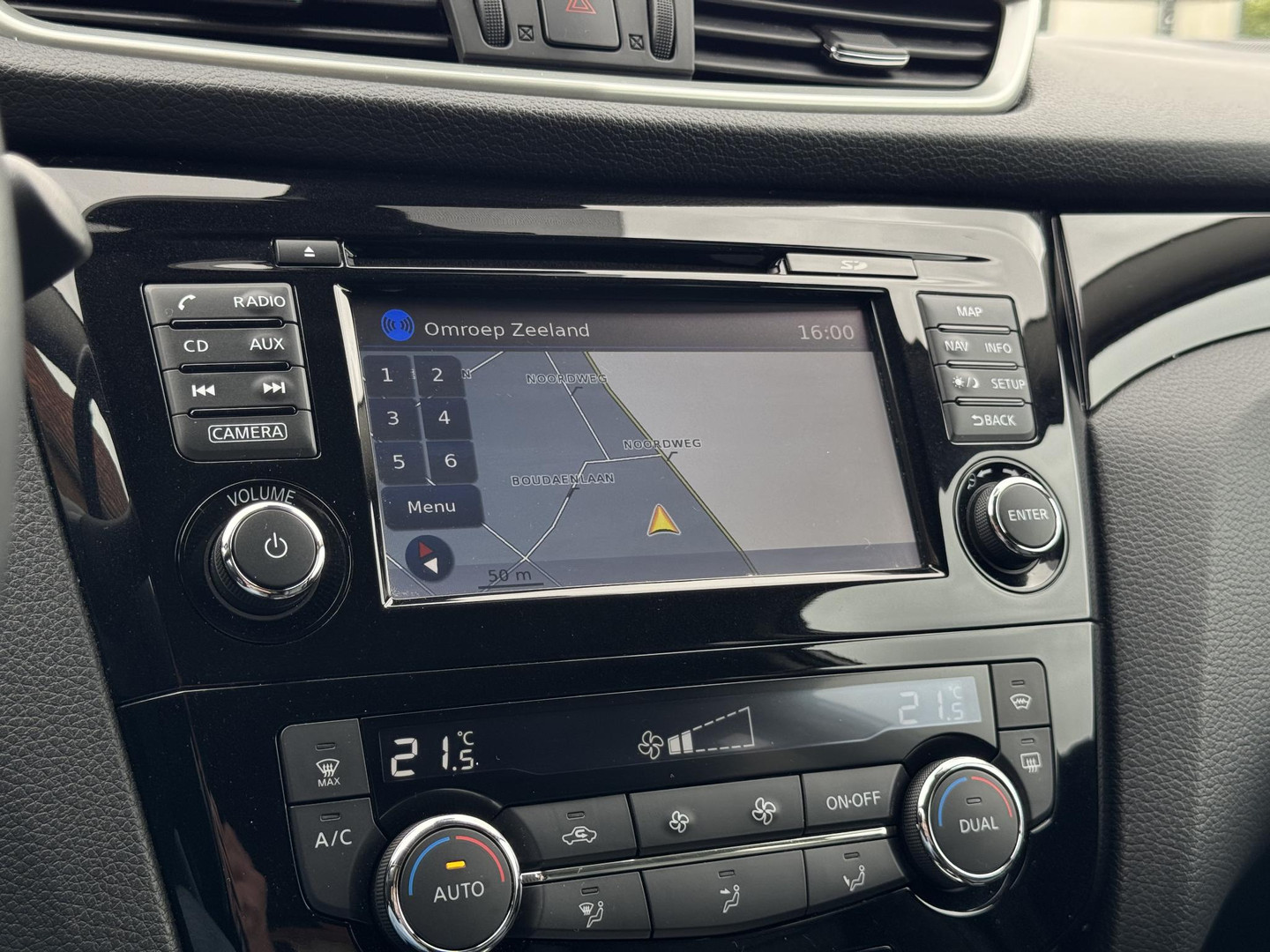 Nissan Nissan