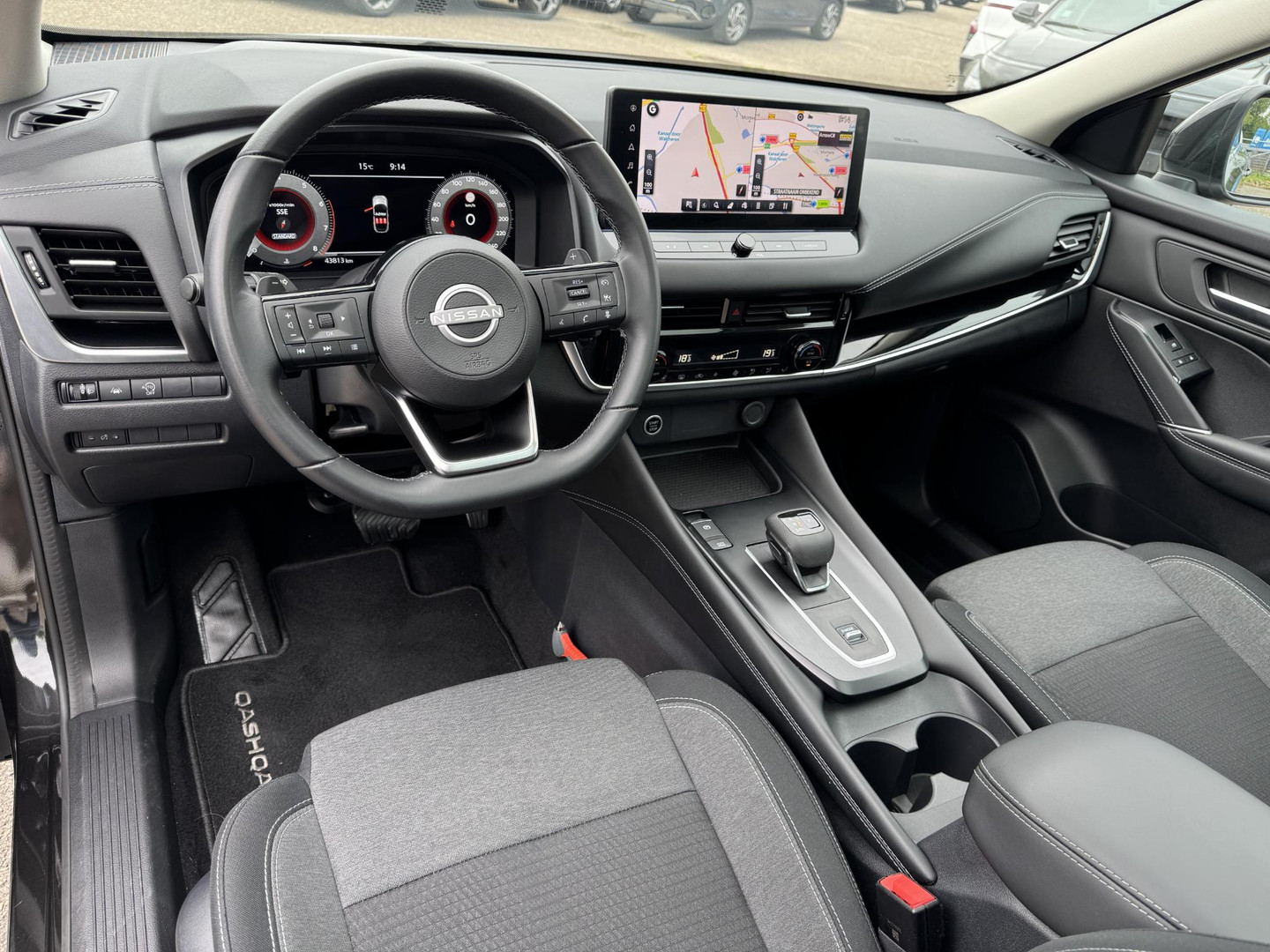 Nissan Nissan