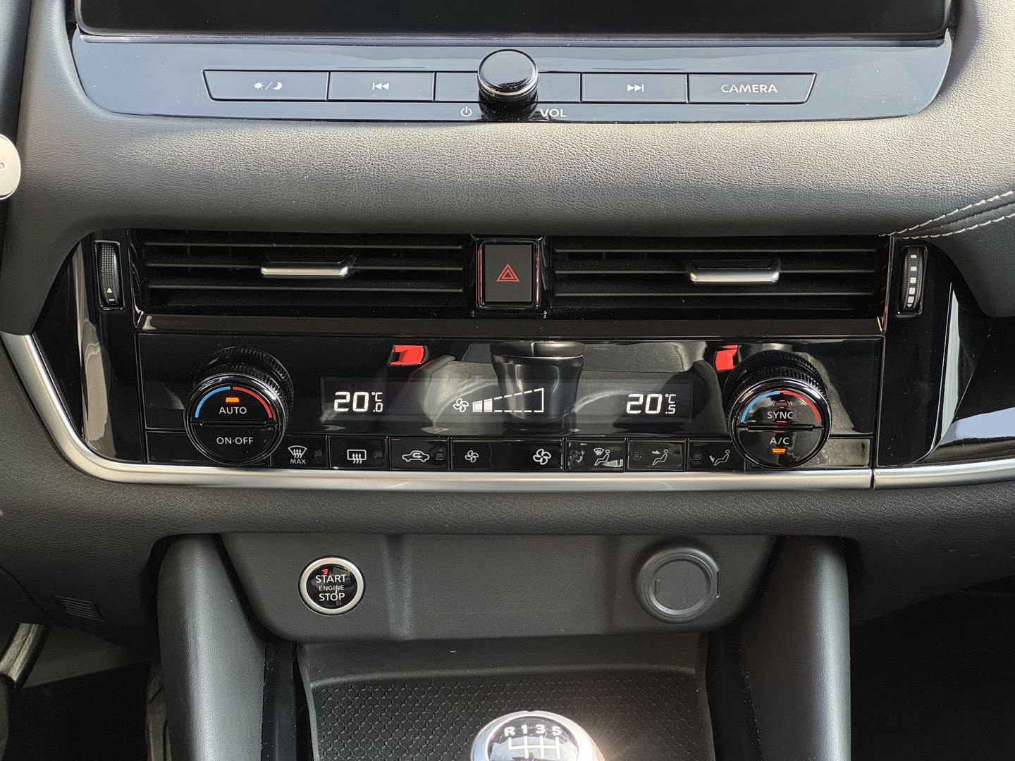 Nissan Nissan