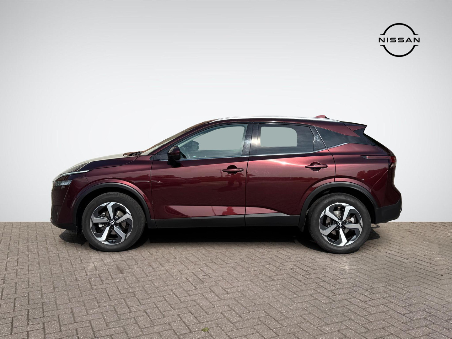Nissan Nissan