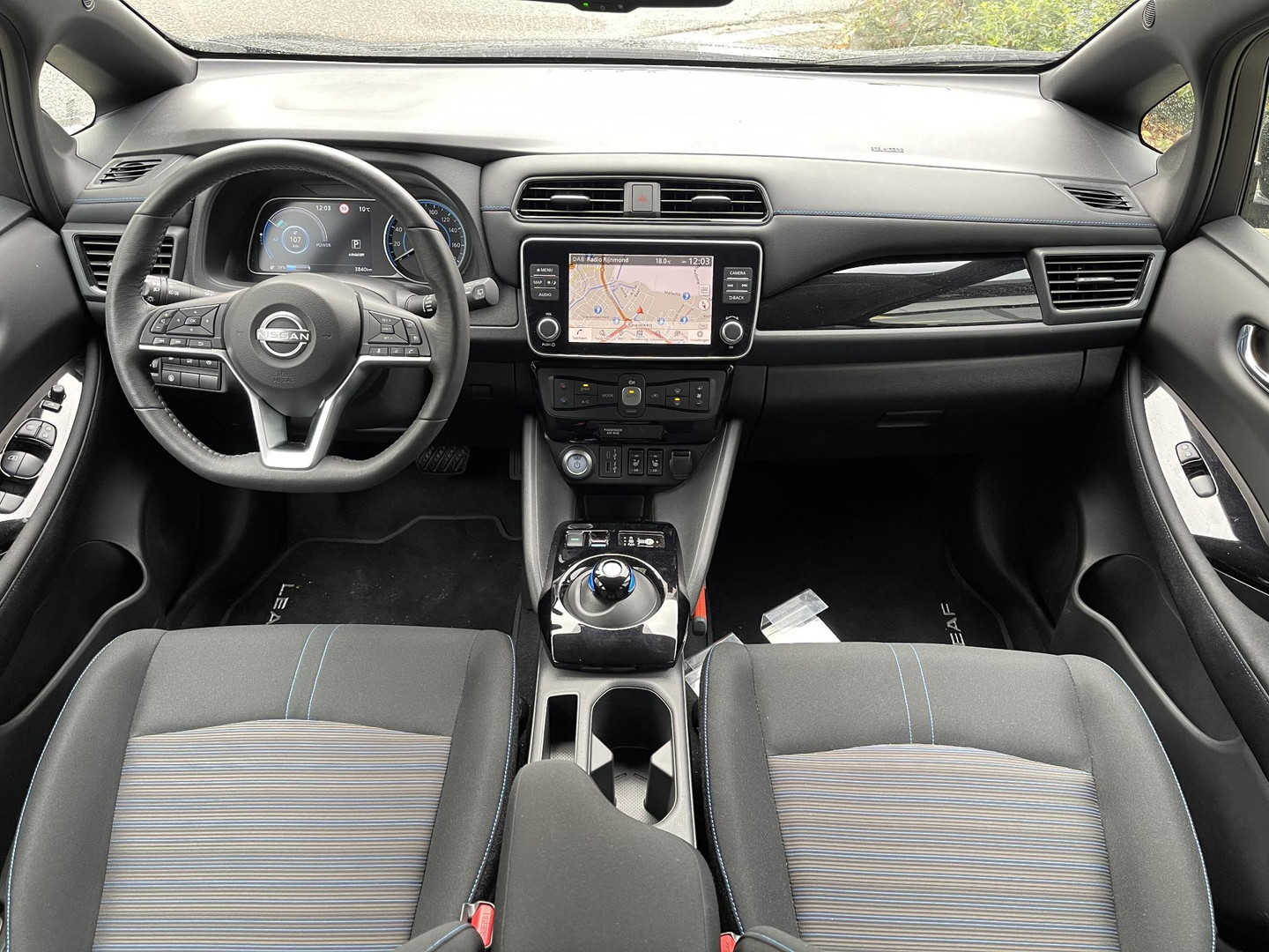 Nissan Nissan