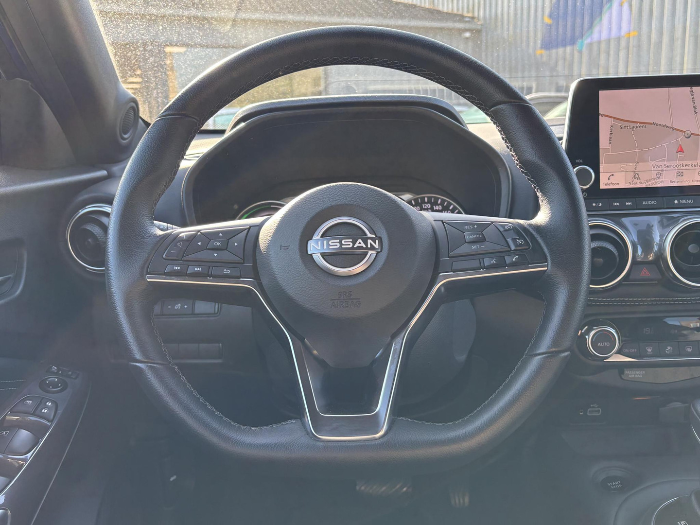 Nissan Nissan