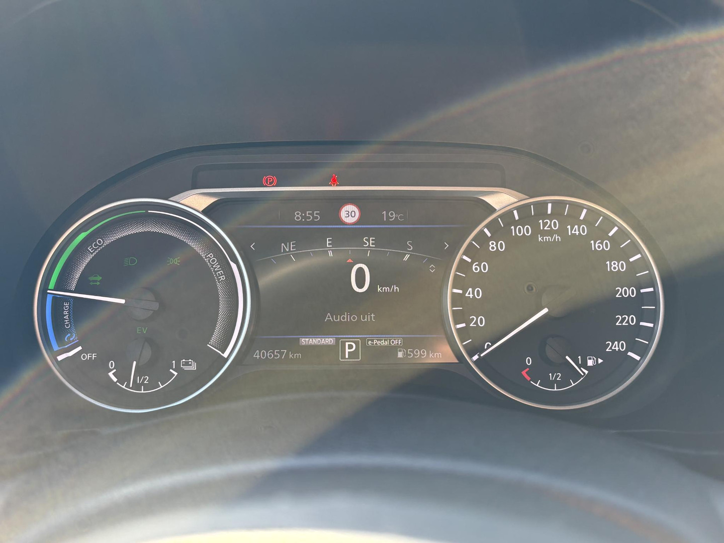 Nissan Nissan