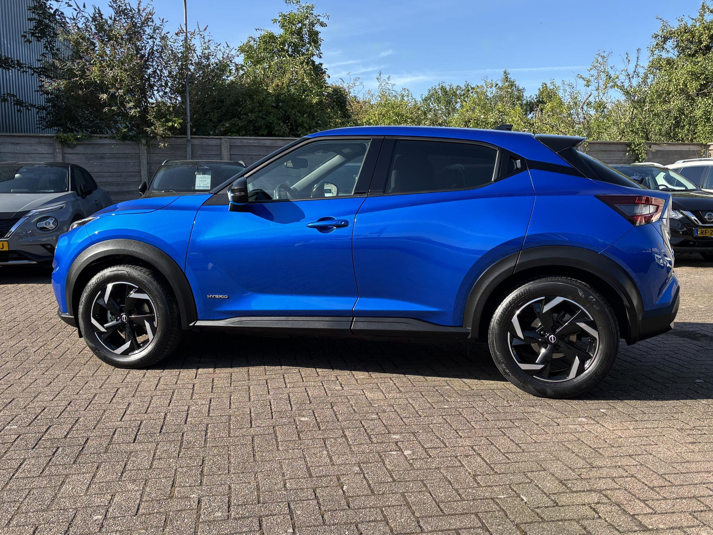 Nissan Nissan