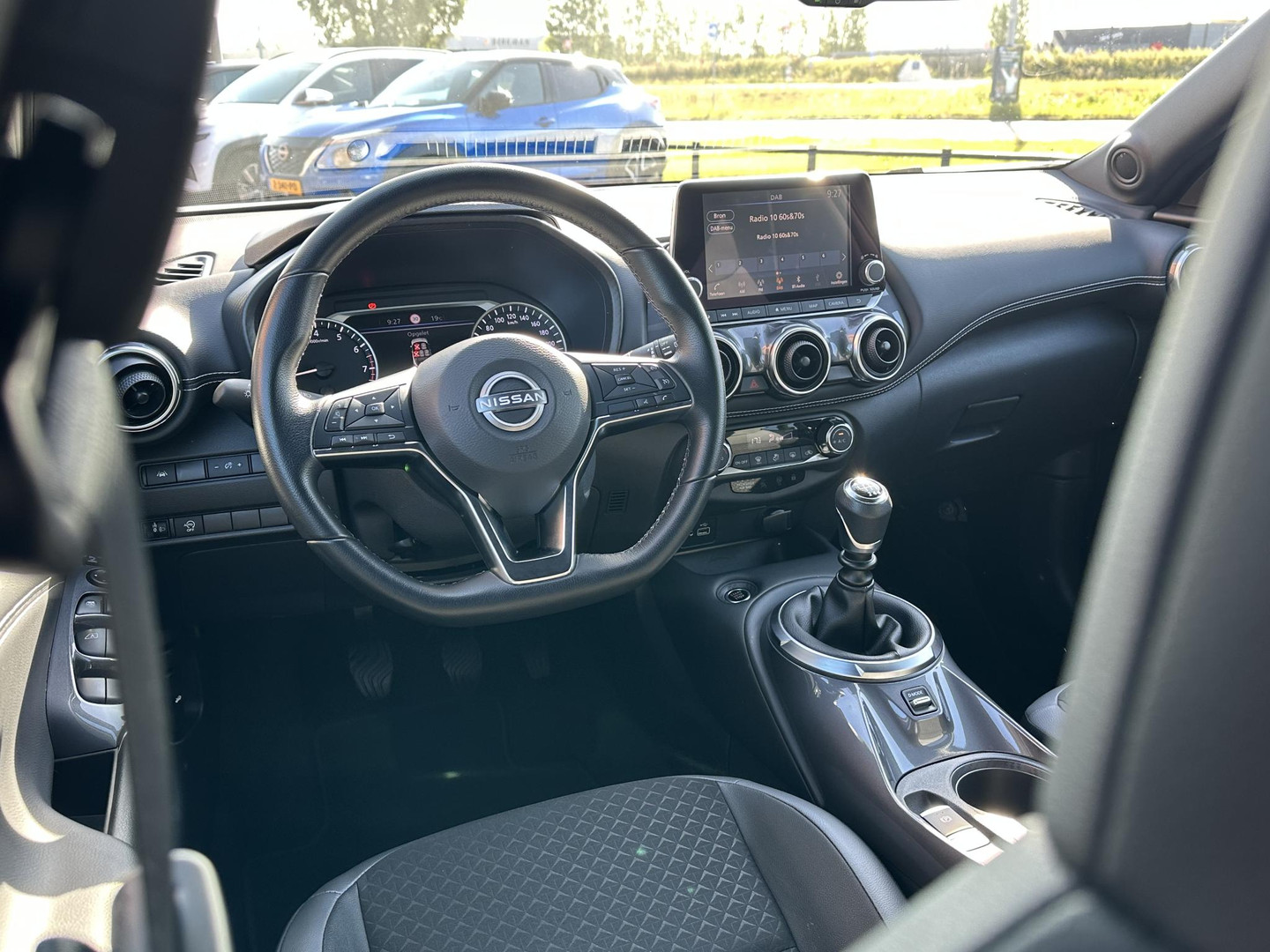Nissan Nissan