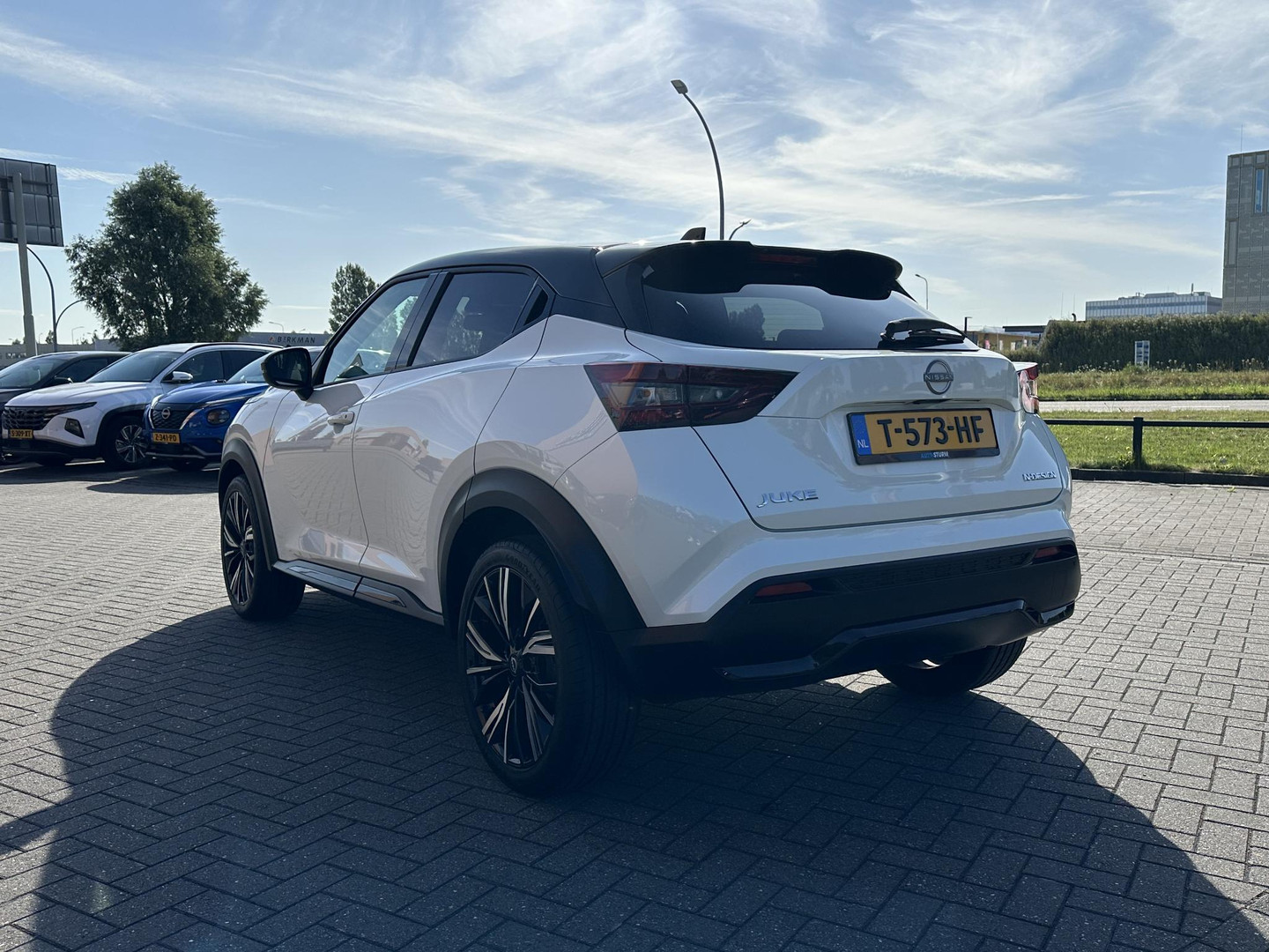 Nissan Nissan