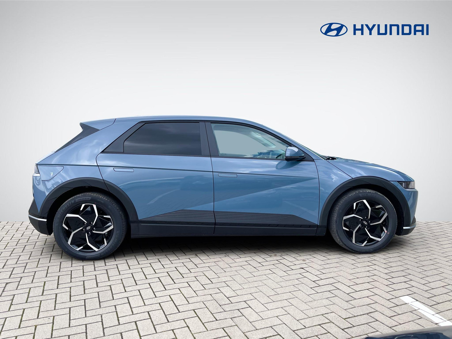 Hyundai Hyundai