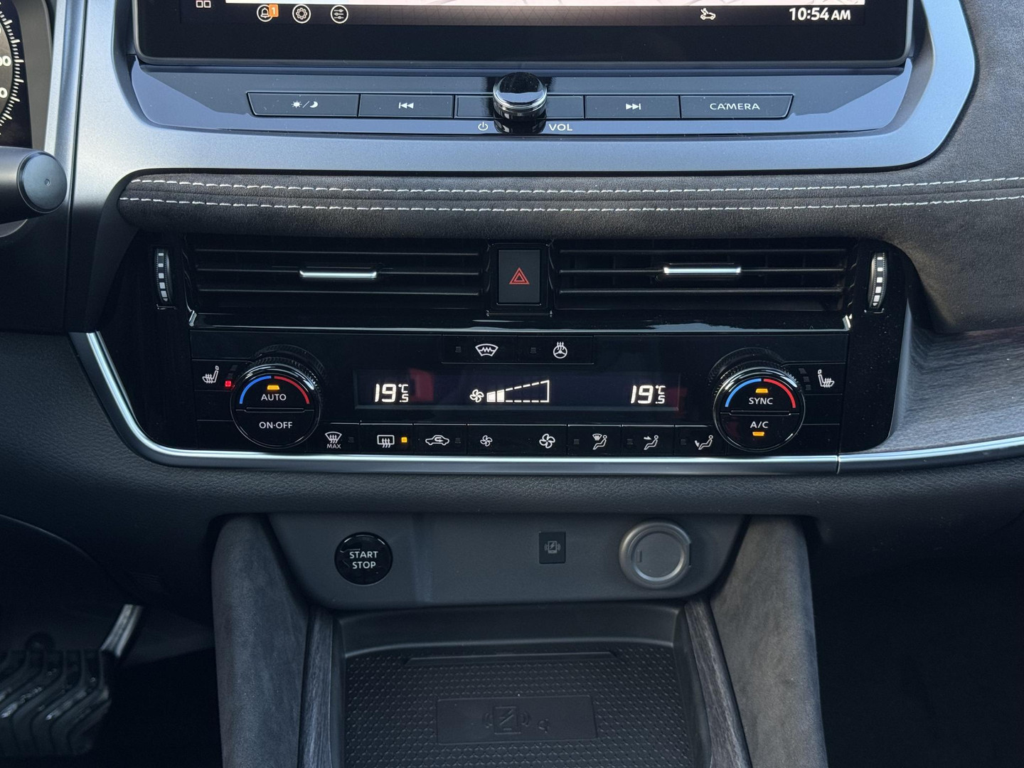 Nissan Nissan