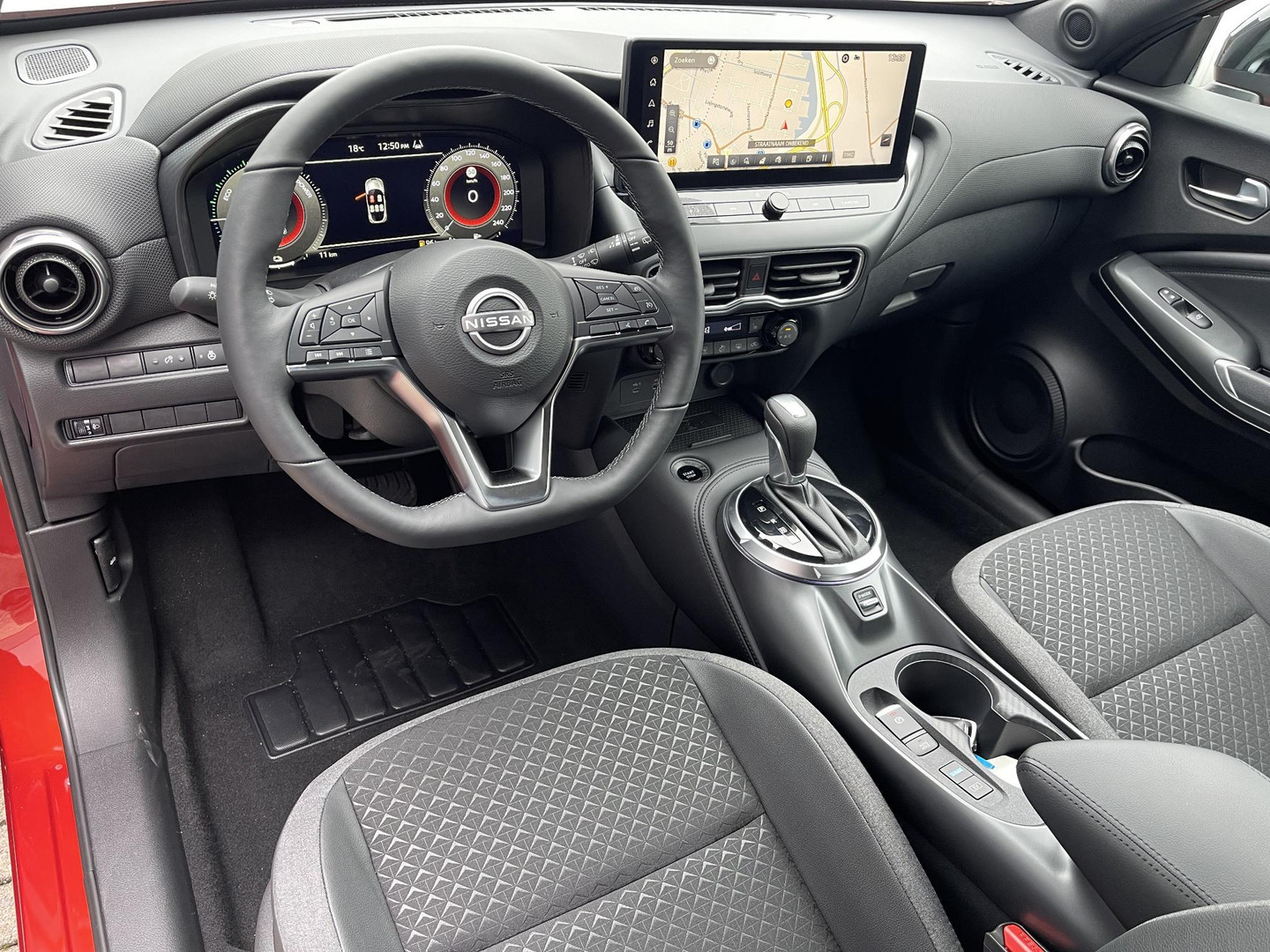 Nissan Nissan