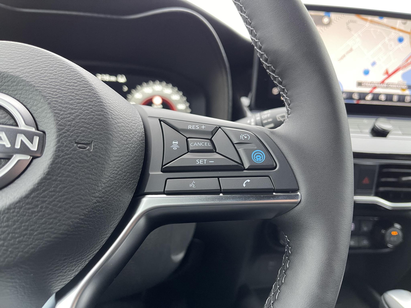 Nissan Nissan