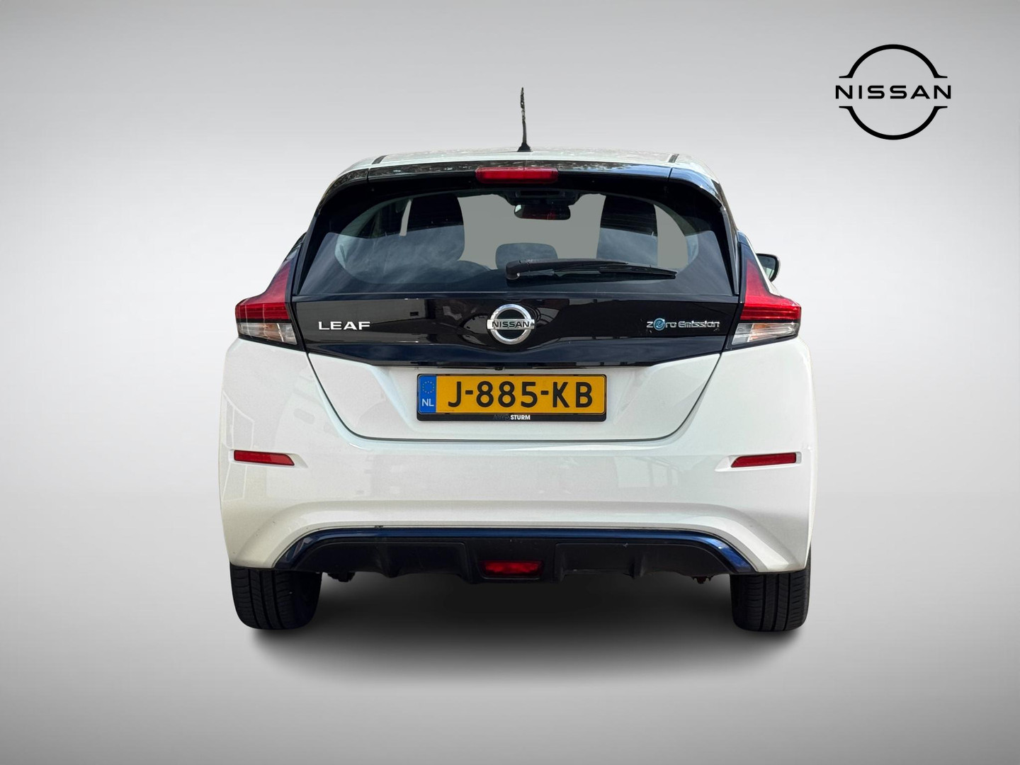 Nissan Nissan