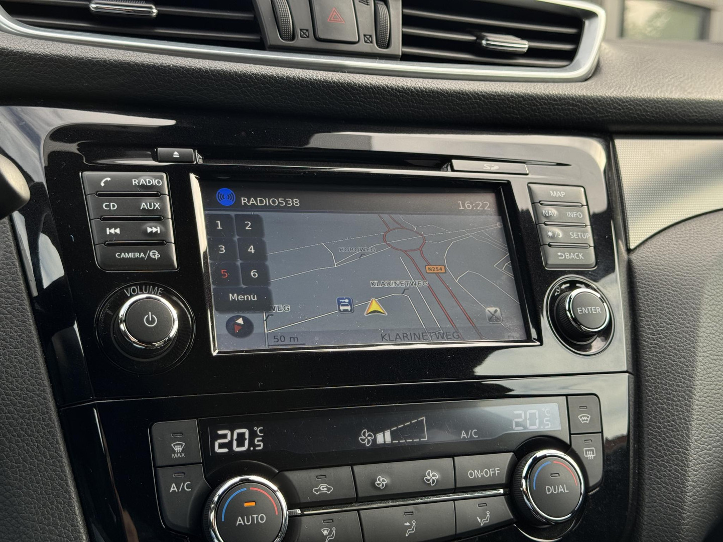 Nissan Nissan