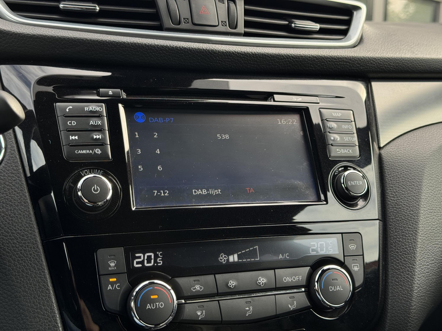 Nissan Nissan