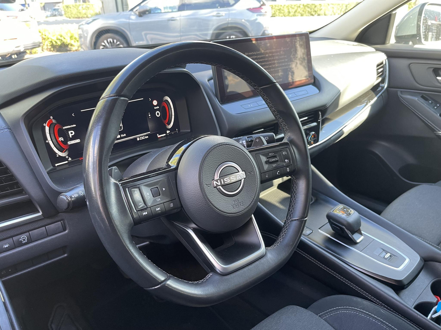 Nissan Nissan