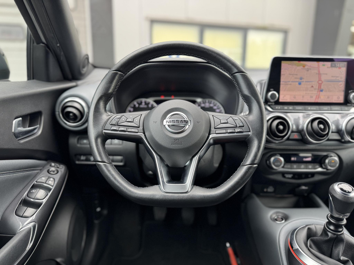 Nissan Nissan
