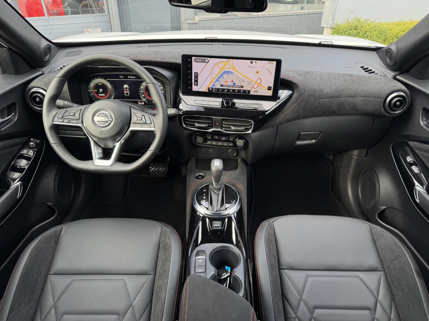 Nissan Nissan