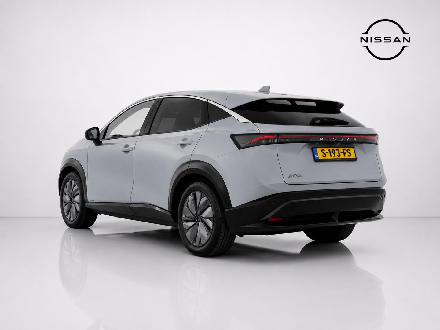 Nissan Nissan