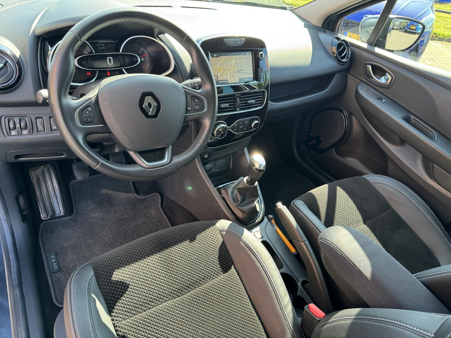 Renault Renault